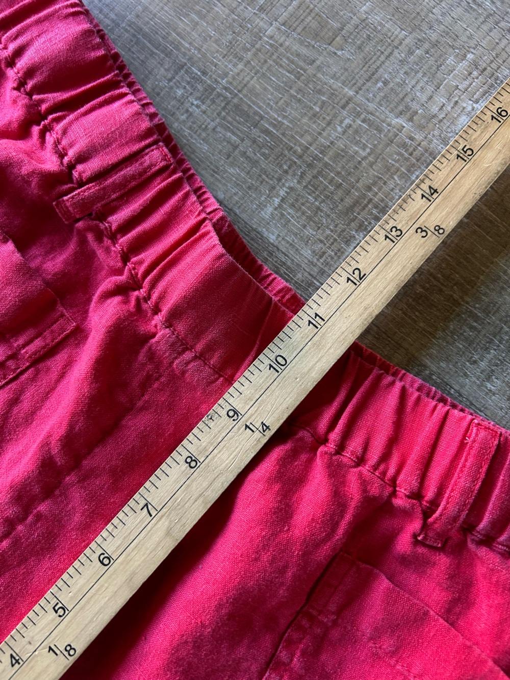 ▶️ J Jill 100% Linen Coral Red Pull On Shorts
Elastic Waist Pockets Size M - Picture 9 of 10